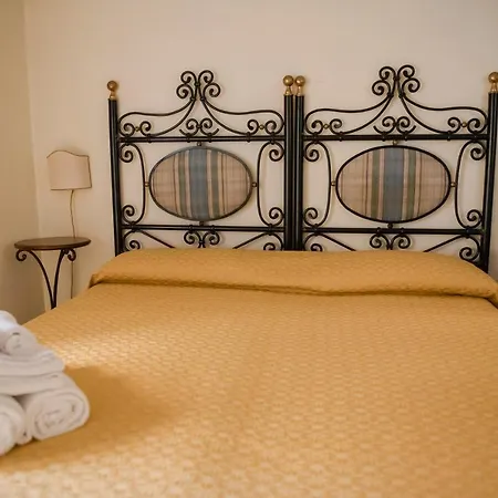 Corte Baldi فندق مبيت وإفطار