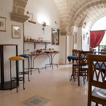 לינה וארוחת בוקר Corte Baldi 3*